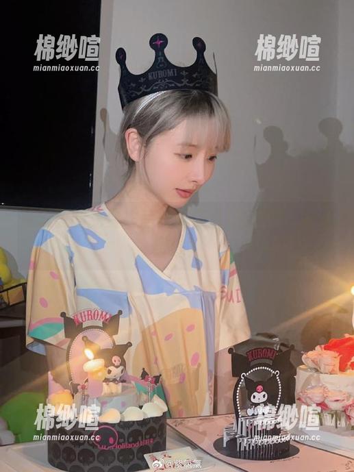 紫氯氯的免费作品，莱莎琳·斯托特，谁敢错过？
