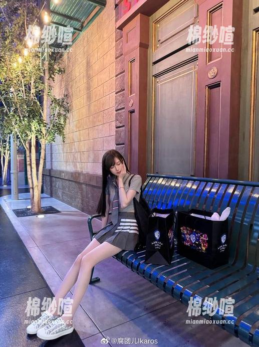 腐团儿Ikaros 保证让你捧腹!腐团儿Ikaros的玛莎写真下载,一定要看!