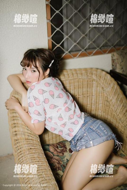 菠萝社 - 实话实说，黑丝+猫九酱Sakura就是一张无圣光的美图引力场！