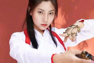 蜜桃社 - 陌子Mandy花嫁精选：这不是婚礼，是花朵的狂欢