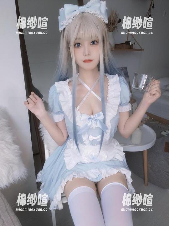 蜜汁猫裘的梦中人写真集：分享那段‘我在梦中等你’的甜蜜。