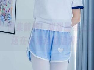 袜啵啵 - 图集前线！甜甜圈穿上泳衣，谁还在乎海边的浪潮？
