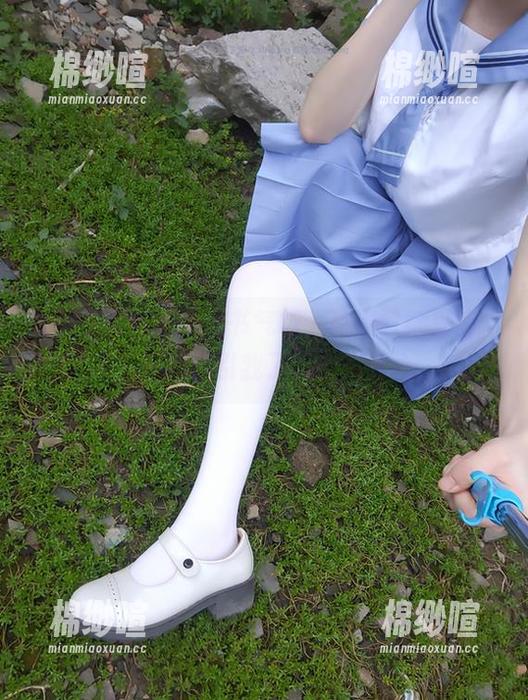 这就是西尔酱的秘书气场，高清壁纸里每个细节都太吸引我了，让人分心。