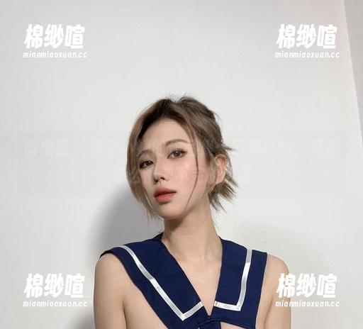 微密圈 - 醇子小姨的作品集：吊带丝袜，开启怎么都聊不完的话题