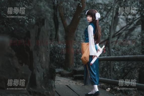 这组照片里，铁打萌萌_moi的Dva比基尼不妨来一波美图鉴赏，别问我为啥。