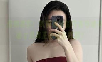 微密圈 - 最新摄影：铁锤姐姐的内衣与维多利亚，谁才是真正的秘密武器？