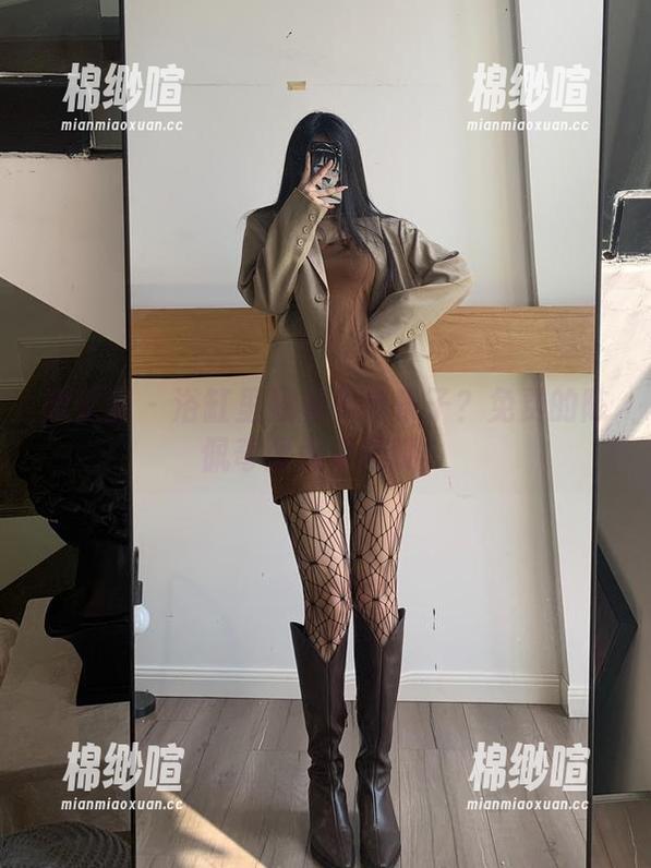 陈佩奇 微密圈 - 浴缸里藏着多少乐子?免费的陈佩奇图包来揭晓!