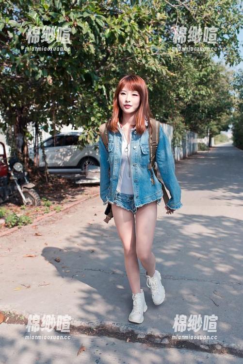 魔镜街拍午后的咖啡合集，没有圣光，有的只是真实。